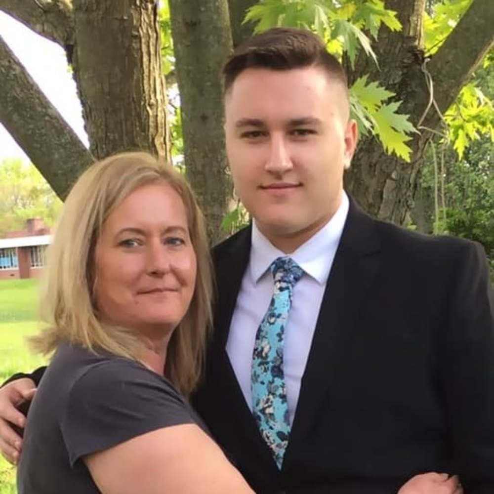 Meet your Posher, Justin